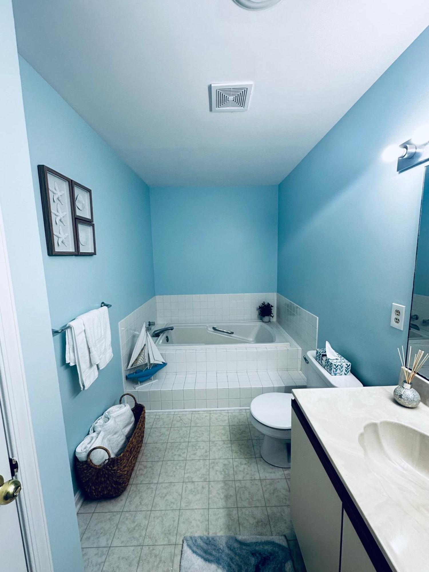 Cozy Home Walking Distance From Beach With Private Patio Ocean City Exterior photo